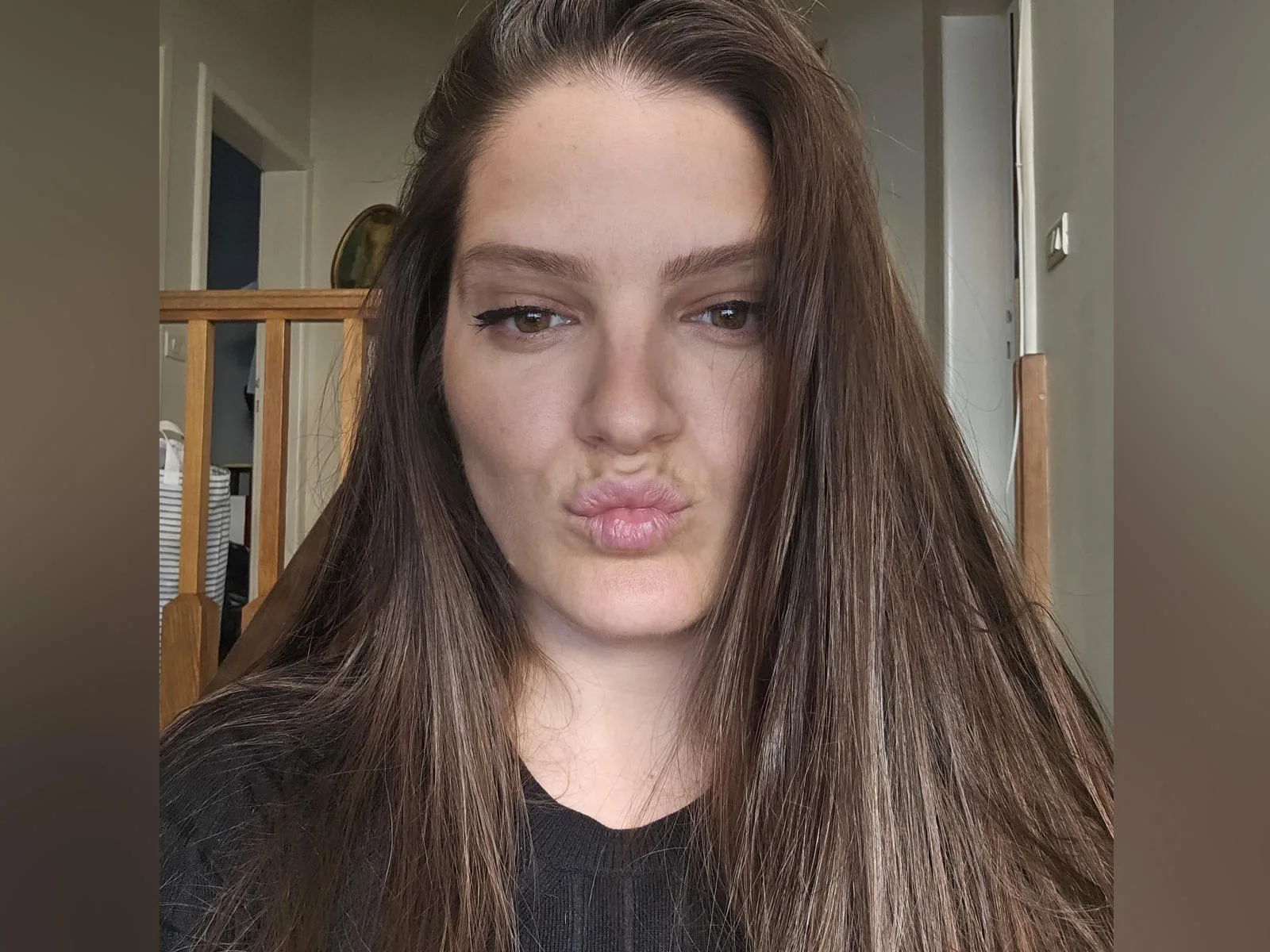 LaylaSlokter camgirl live amateur webcam