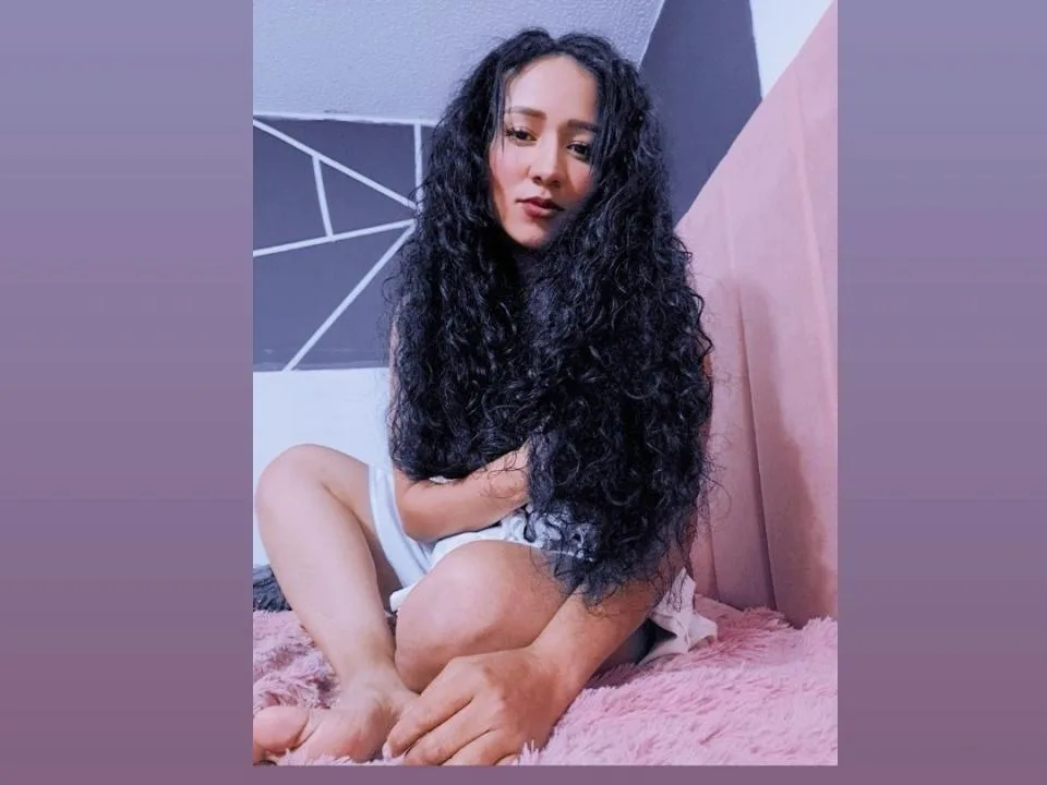 Gaiamazing camgirl live amateur webcam
