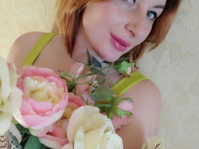 ErinErotica camgirl live amateur webcam