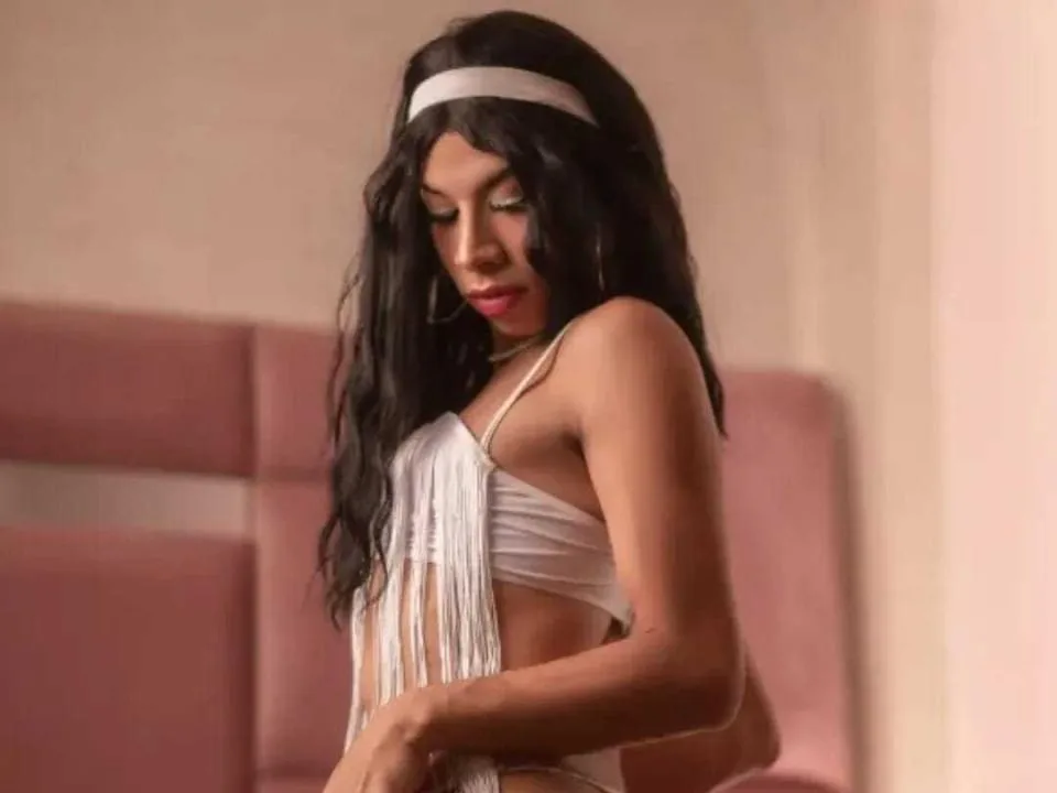 SalomeGrey camgirl live amateur webcam
