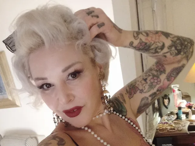 MarylinSparkleMore camgirl live amateur webcam