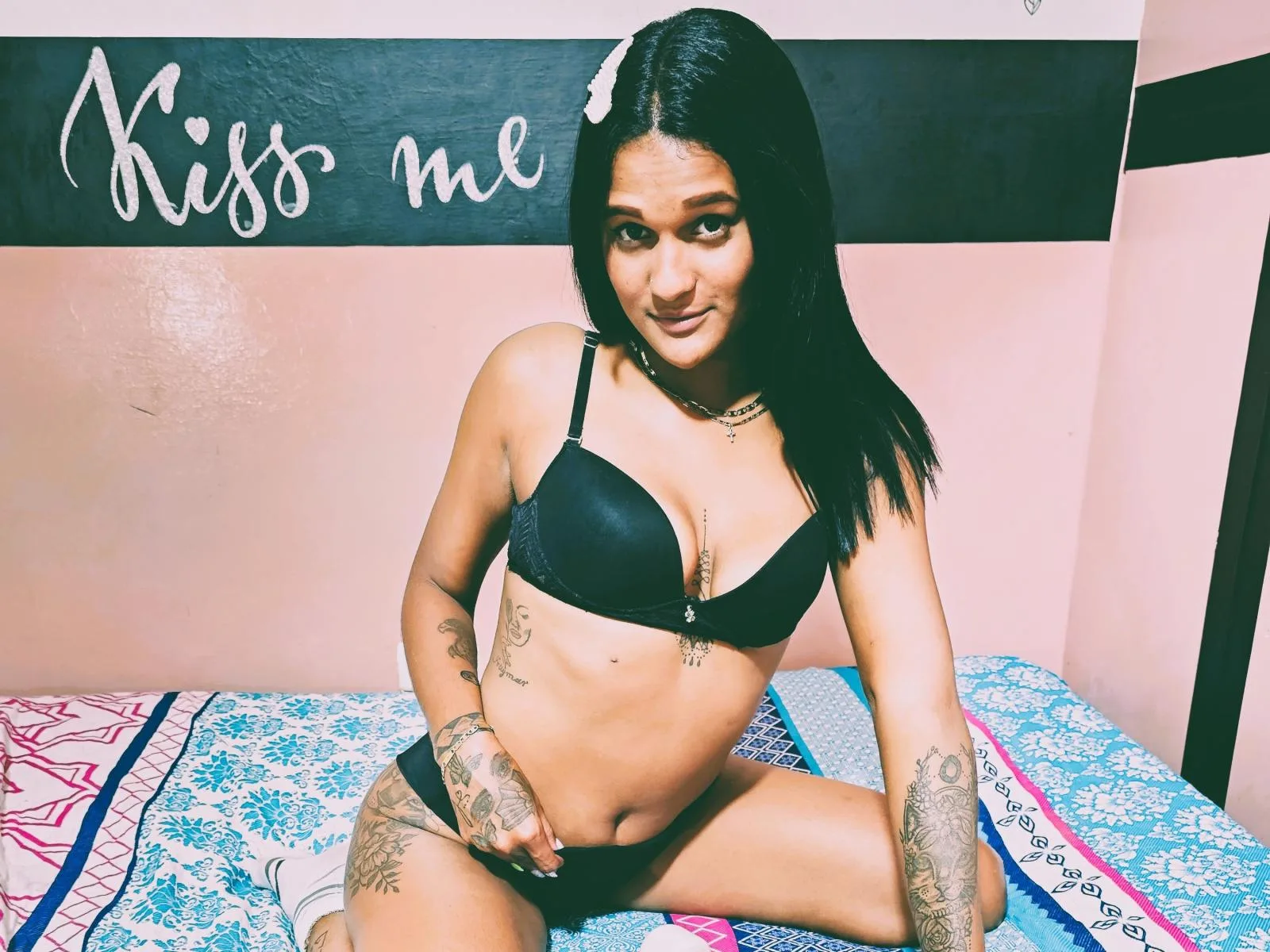 ConnorAndKaria camgirl live amateur webcam