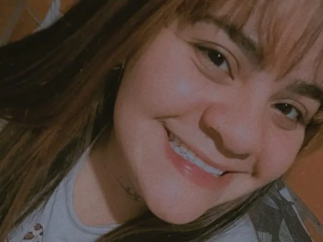SharoonHills camgirl live amateur webcam