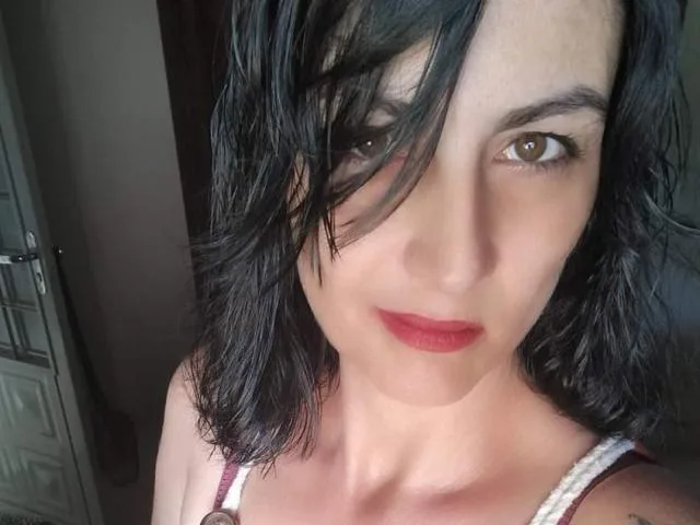 HotKissKasal69 camgirl live amateur webcam