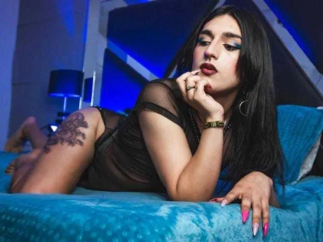 SofiaTayler camgirl live amateur webcam