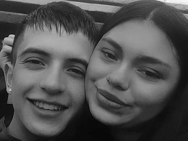 CamilaAndDante camgirl live amateur webcam