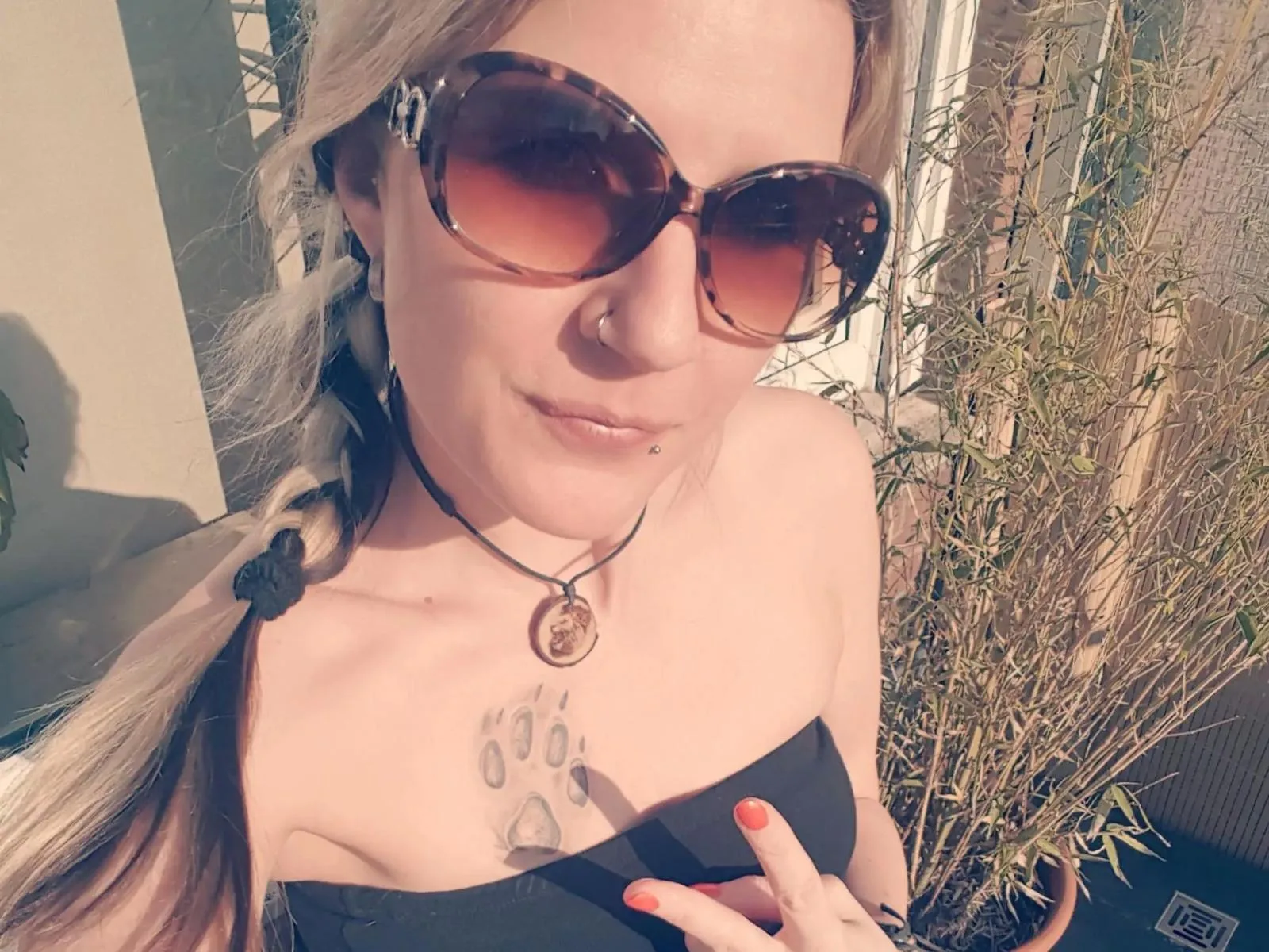 JuleRoxxX-ext camgirl live amateur webcam