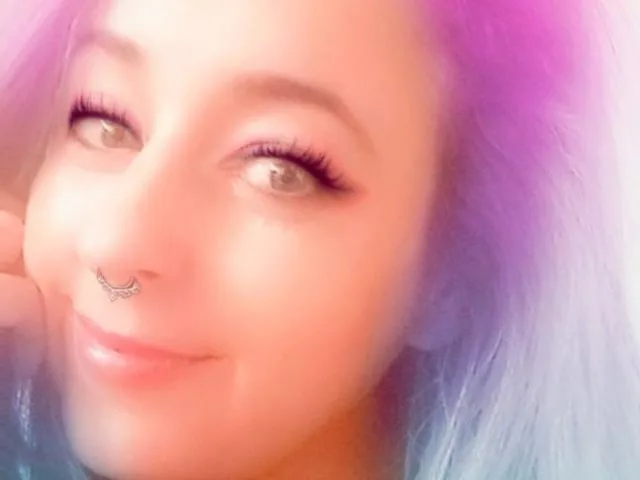KateSmith69 camgirl live amateur webcam