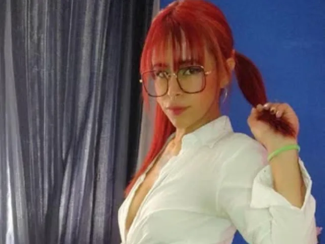 ThaliaLia camgirl live amateur webcam