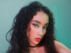KylieJen camgirl live amateur webcam