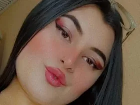 WetHairyPussyX camgirl live amateur webcam