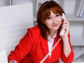 AdeleEvansX camgirl live amateur webcam