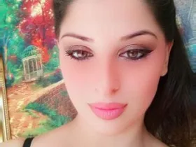 ScarletOra camgirl live amateur webcam