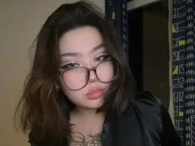 YurikoMay camgirl live amateur webcam