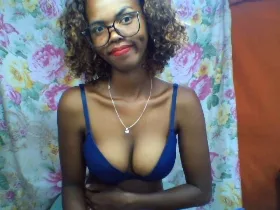 SarahRe camgirl live amateur webcam
