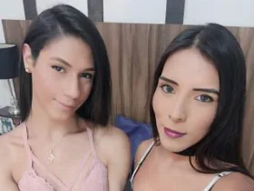 AndreaTatyTs camgirl live amateur webcam