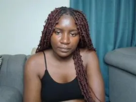 BrownyLove camgirl live amateur webcam
