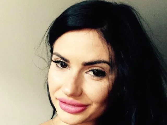 Alexandrina69 camgirl live amateur webcam