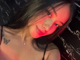 NicolethX camgirl live amateur webcam