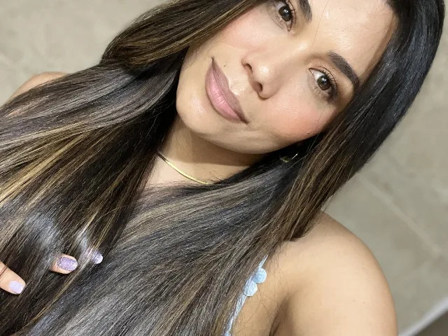 Sheyleeya camgirl live amateur webcam