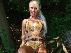 SexySparkling1-hot camgirl live amateur webcam