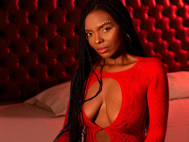 MonyWow camgirl live amateur webcam