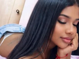 HottieLoveTime camgirl live amateur webcam
