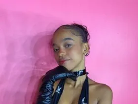 JuicyTitss camgirl live amateur webcam