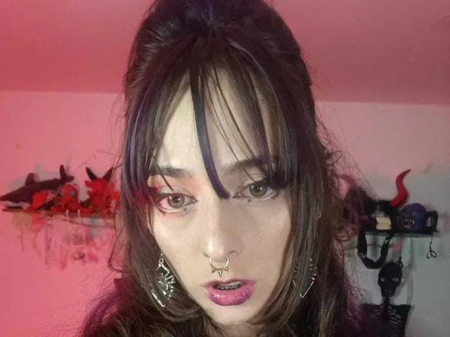 KizzuKyuwu camgirl live amateur webcam