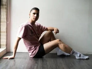 Ryanlevys camgirl live amateur webcam