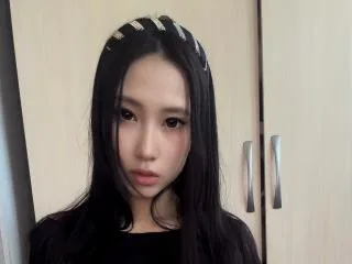 AndrianaFive camgirl live amateur webcam