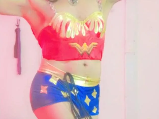 LilithMadame camgirl live amateur webcam