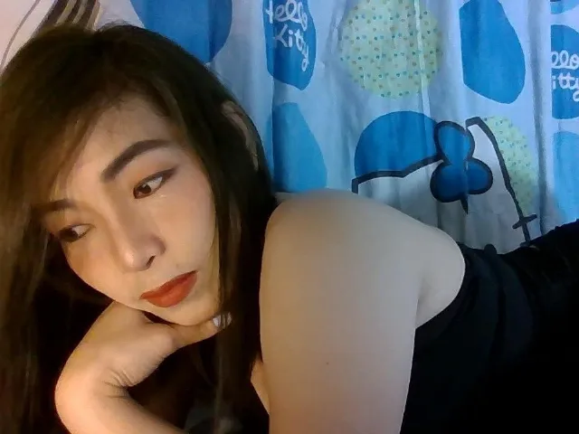 SaigonLady69 camgirl live amateur webcam
