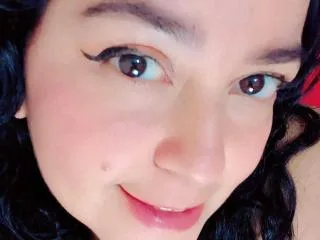 VonneLucia camgirl live amateur webcam
