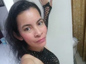 Camgirl VictoryaGrey online - live webcam chat