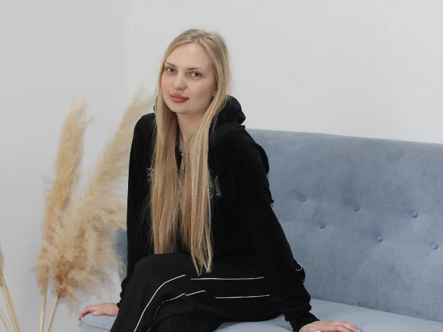 NancyBrooks camgirl live amateur webcam