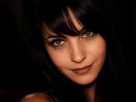 WenTina camgirl live amateur webcam