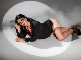 ZarayFeet camgirl live amateur webcam