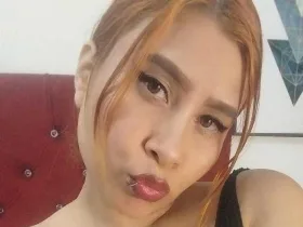 MelodyMegann camgirl live amateur webcam
