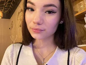 MargeOdum camgirl live amateur webcam