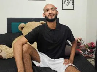 KrilLynnt camgirl live amateur webcam