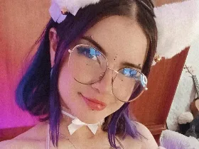 RavenThuwu camgirl live amateur webcam
