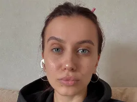 ShalonGluc camgirl live amateur webcam