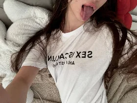 CatinaLetchworth camgirl live amateur webcam