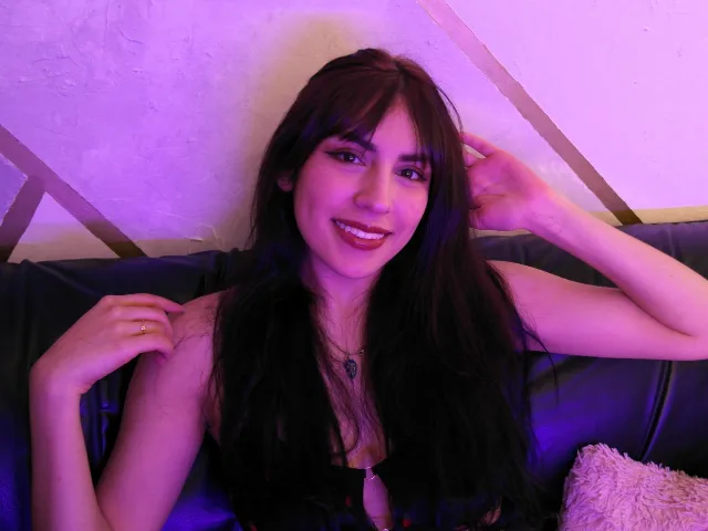 AshlyValdes camgirl live amateur webcam