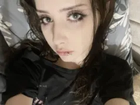 MorganCastellanoz camgirl live amateur webcam