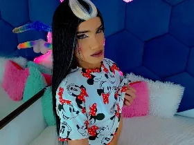 Camgirl CatrionaQueen online - live webcam chat
