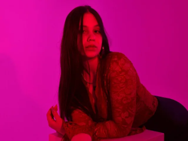 JoannaToy camgirl live amateur webcam