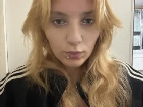 ForenCostler camgirl live amateur webcam
