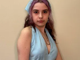 IsabellaEardley camgirl live amateur webcam